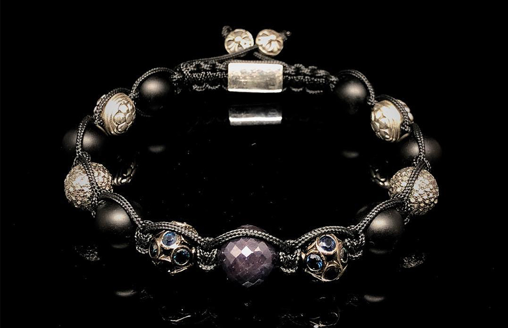 It’s that time of the year again: gemstones and special jewellery